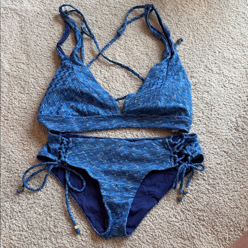 BECCA by Rebecca Virtue Blue Patterned two piece Style Swimsuit
